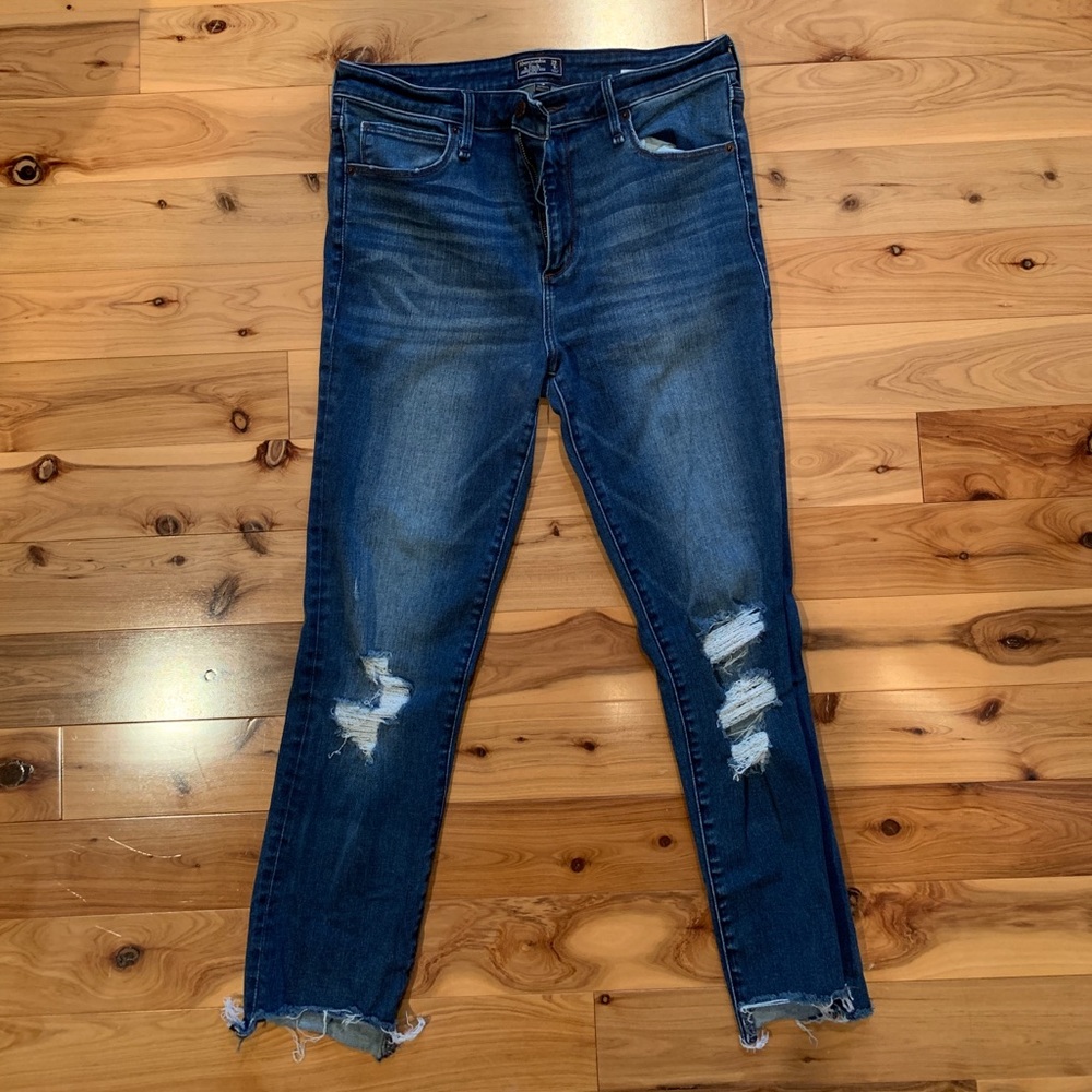 Abercrombie & Fitch Simone High Rise Ankle Jeans